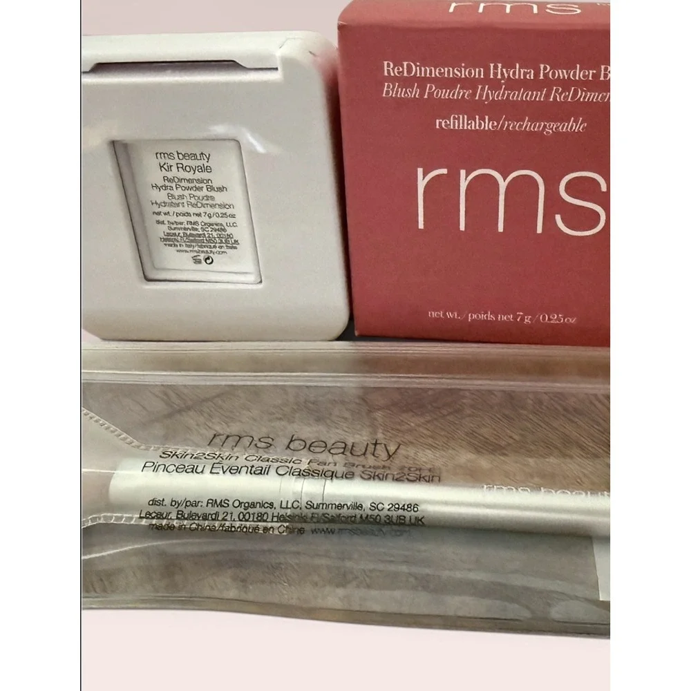 RMS Beauty Re-Dimension Hydra Powder Refillable Blush KIR ROYAL w/ Brush. NIB